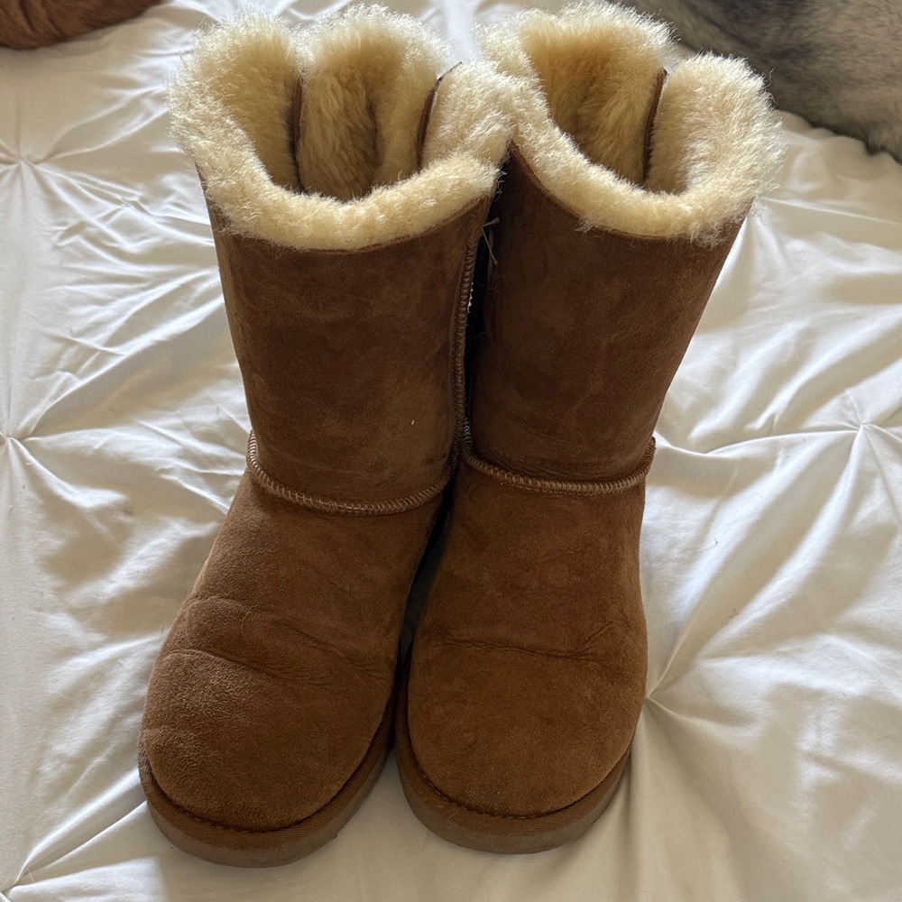 UGG Chestnut Suede Shearling Boots with Back Ribbon Bows